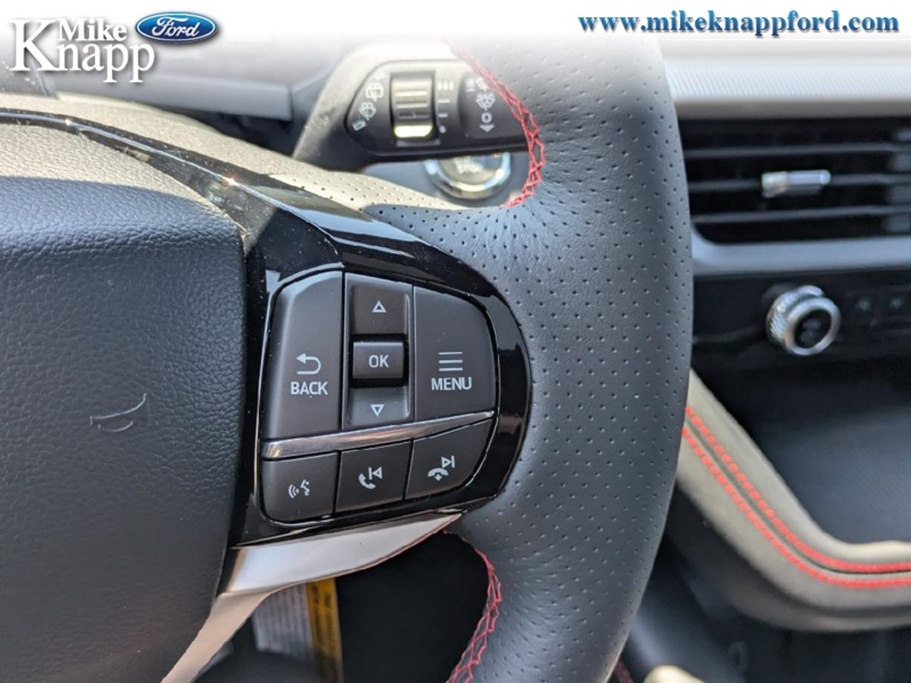 2026 Ford Explorer ST-Line Photo