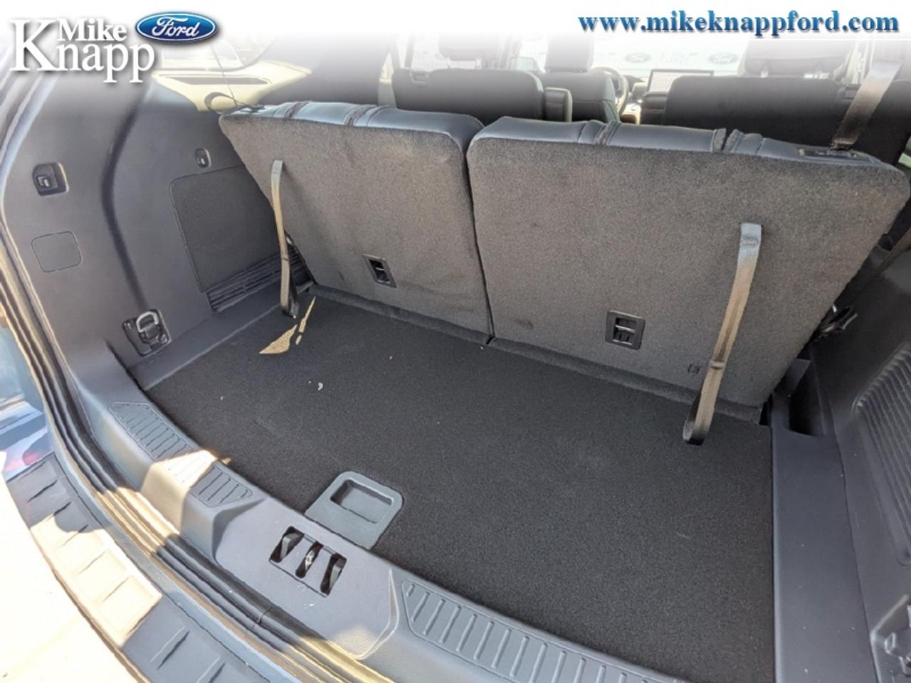 2026 Ford Explorer ST-Line Photo