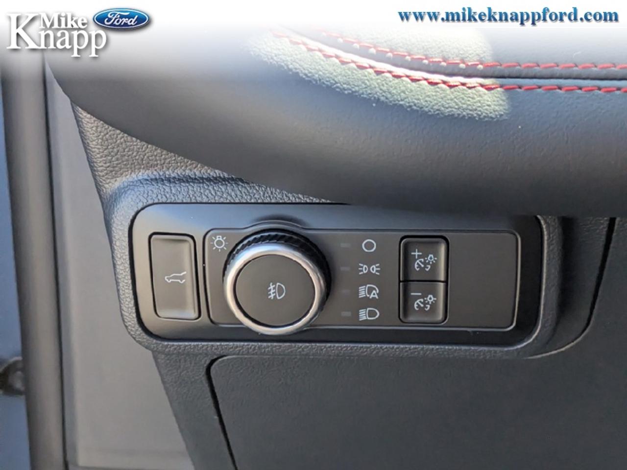 2026 Ford Explorer ST-Line Photo