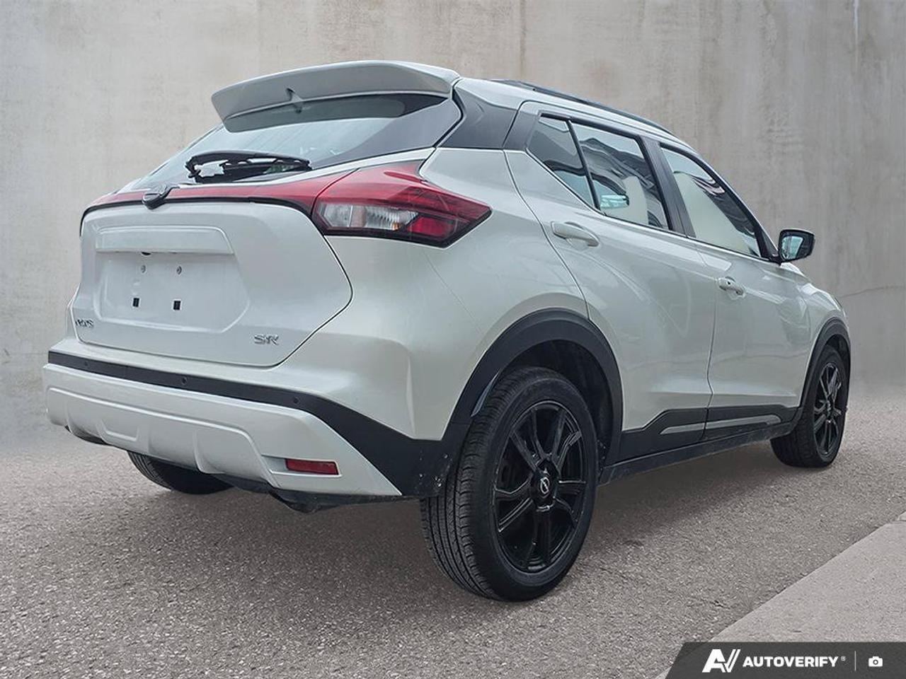 2024 Nissan Kicks SR | Apple Car Play | Android Auto | Heated Seats | Photo