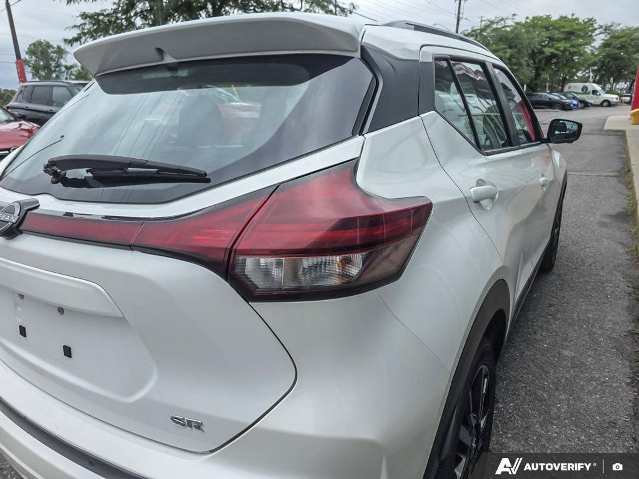 2024 Nissan Kicks SR | Apple Car Play | Android Auto | Heated Seats | Photo