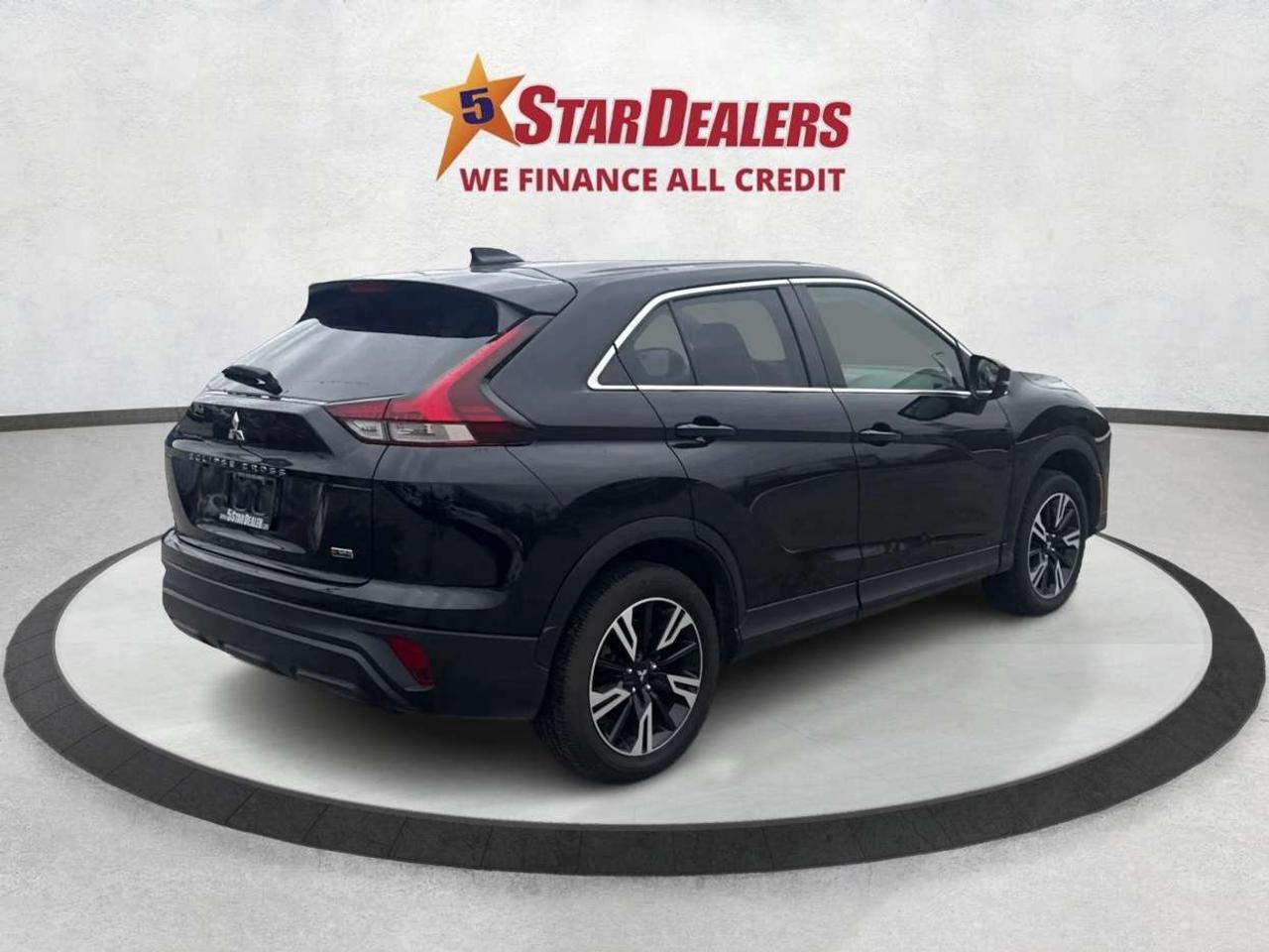 2023 Mitsubishi Eclipse Cross SE Photo