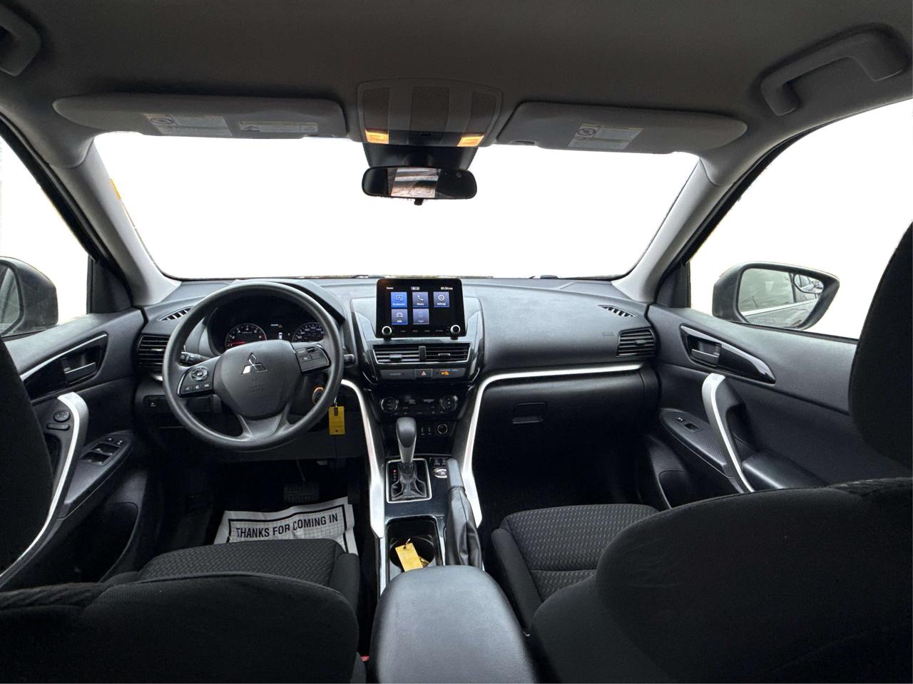 2023 Mitsubishi Eclipse Cross SE Photo