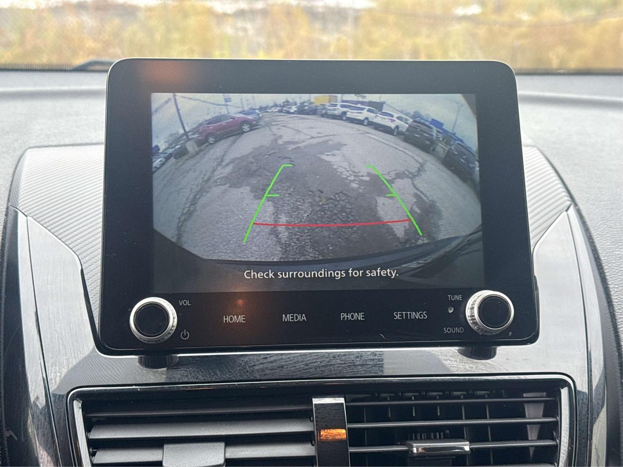 2023 Mitsubishi Eclipse Cross SE Photo