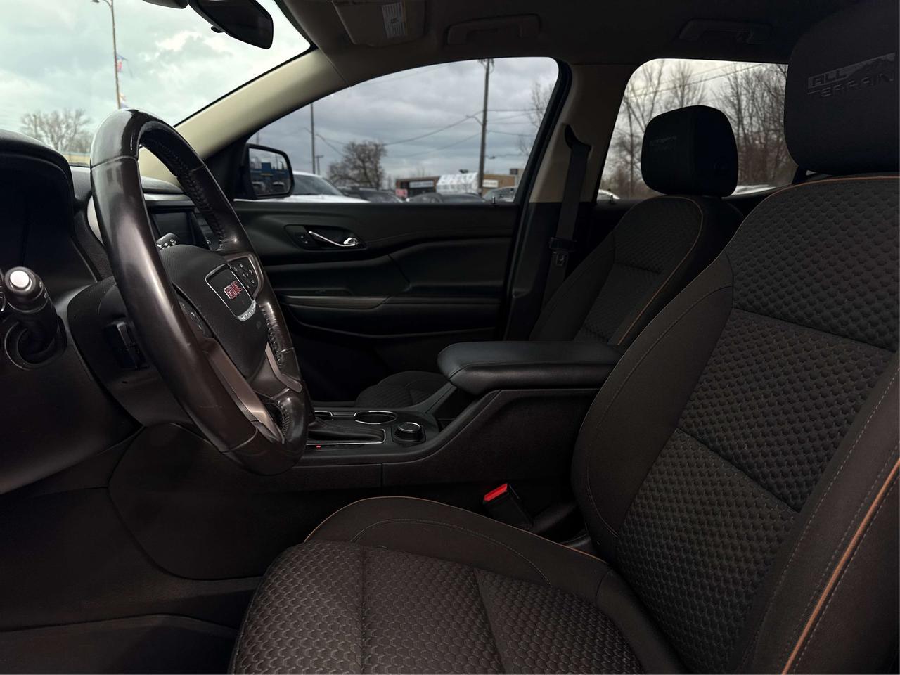 2019 GMC Acadia SLE Photo