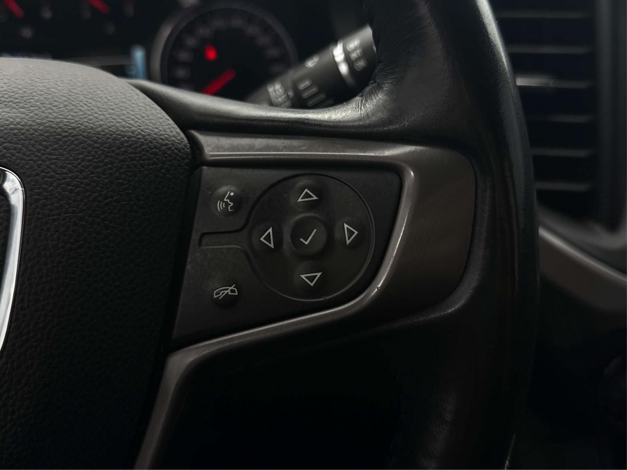 2019 GMC Acadia SLE Photo