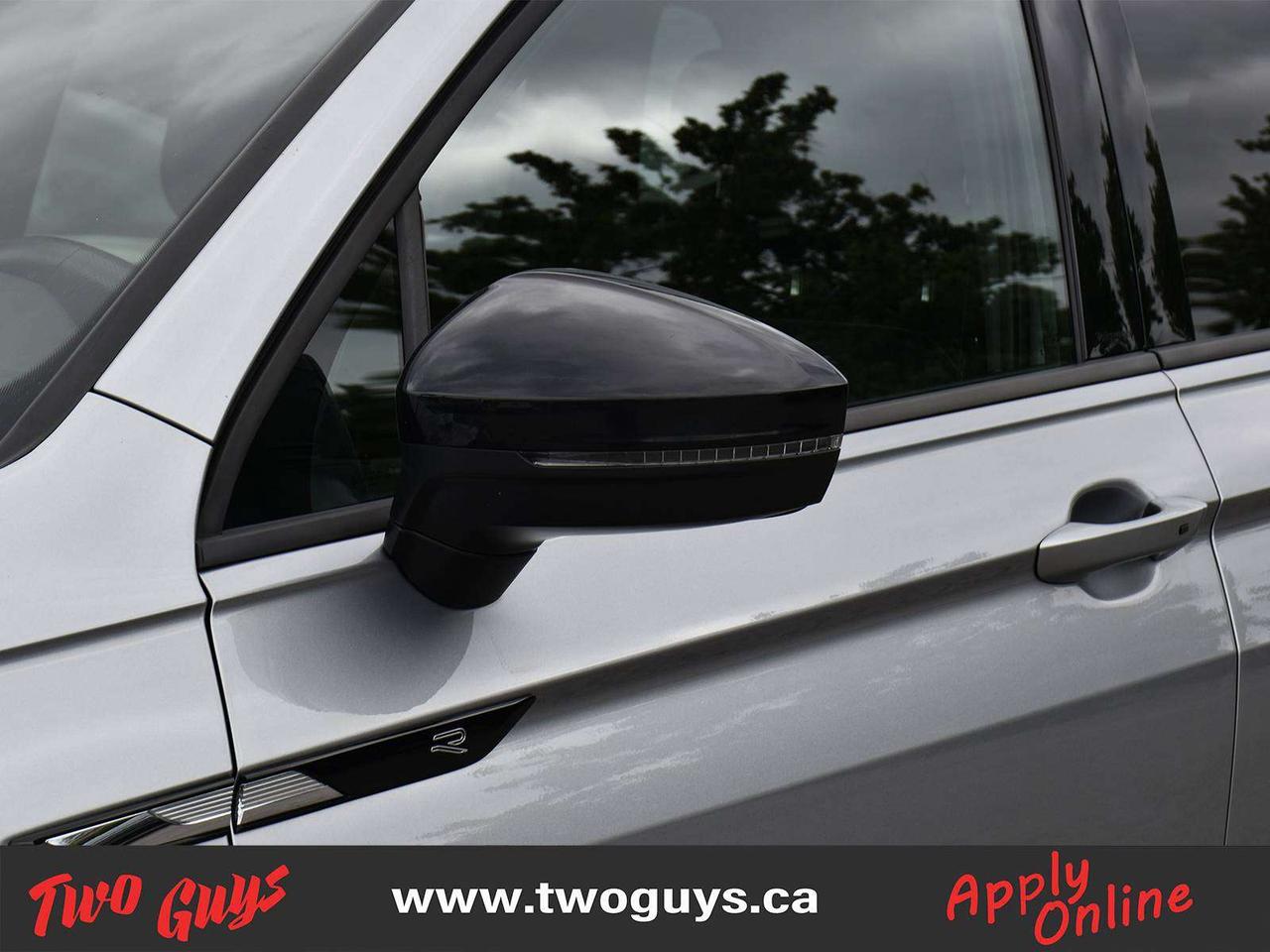 2024 Volkswagen Tiguan Comfortline R-Line Black Edition 4Motion AWD Photo