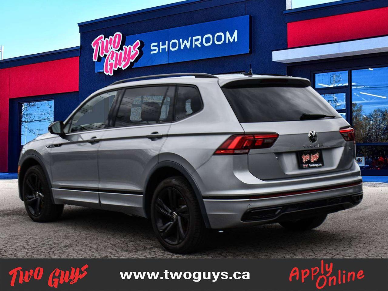 2024 Volkswagen Tiguan Comfortline R-Line Black Edition 4Motion AWD Photo