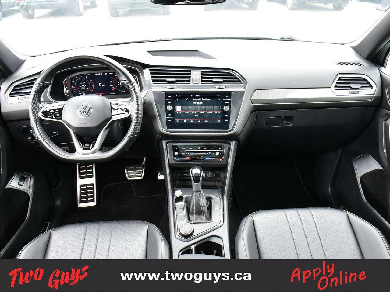 2024 Volkswagen Tiguan Comfortline R-Line Black Edition 4Motion AWD Photo