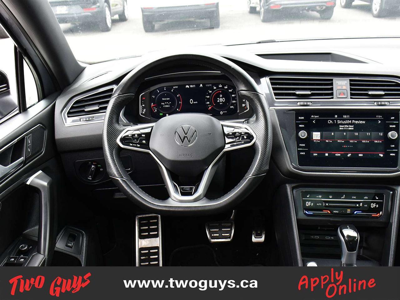 2024 Volkswagen Tiguan Comfortline R-Line Black Edition 4Motion AWD Photo