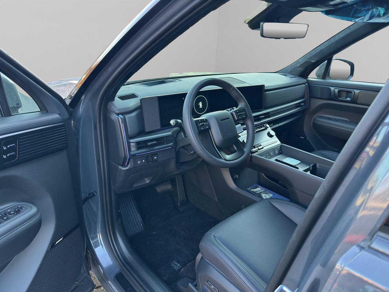 2026 Hyundai Santa Fe Hybrid Ultimate Calligraphy Photo