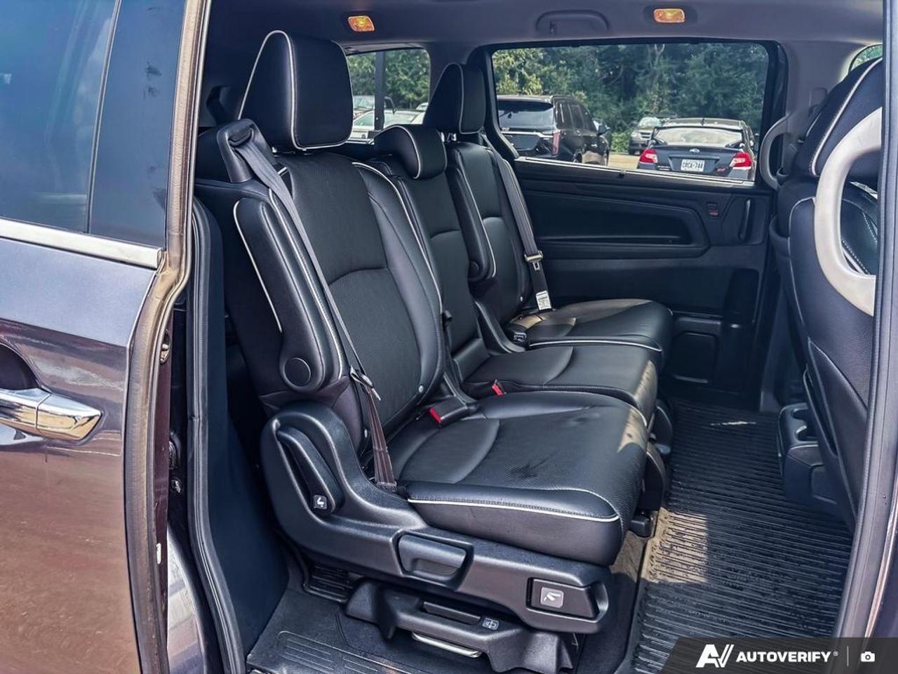 2023 Honda Odyssey Touring Passenger Van Photo