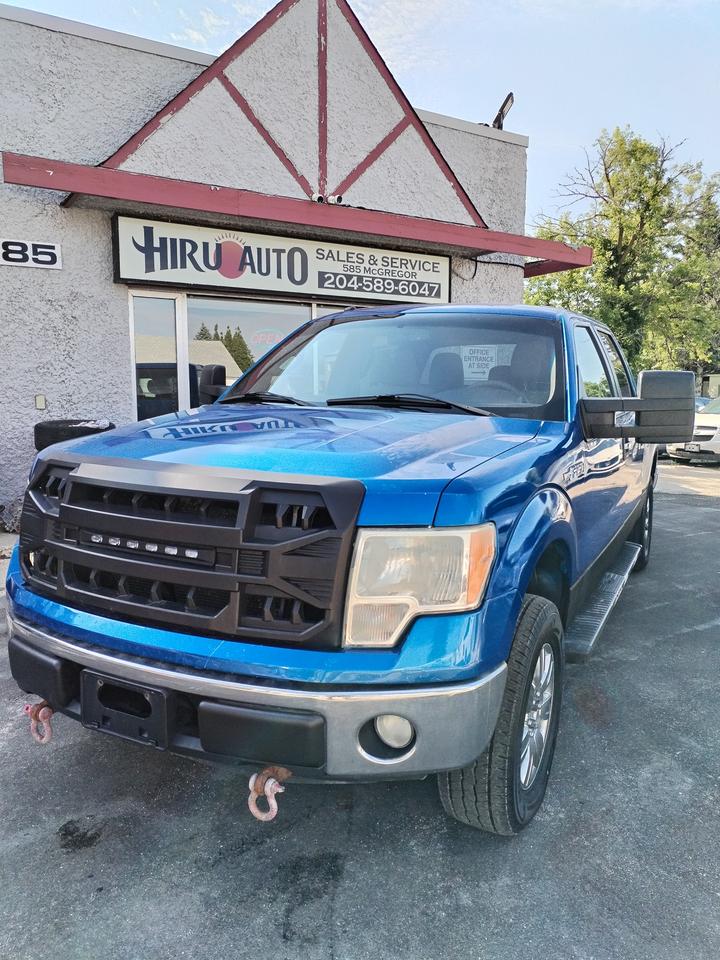 2011 Ford F-150 XLT - Photo #1