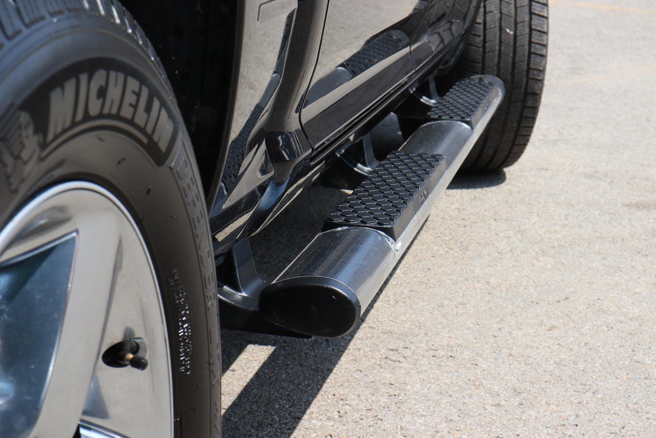 2017 RAM 1500 Big Horn | Crew | 5.7 L | Tinted | Cold Air & More Photo13