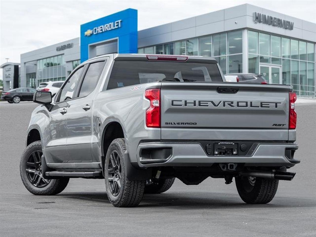 2026 Chevrolet Silverado 1500 RST Photo4