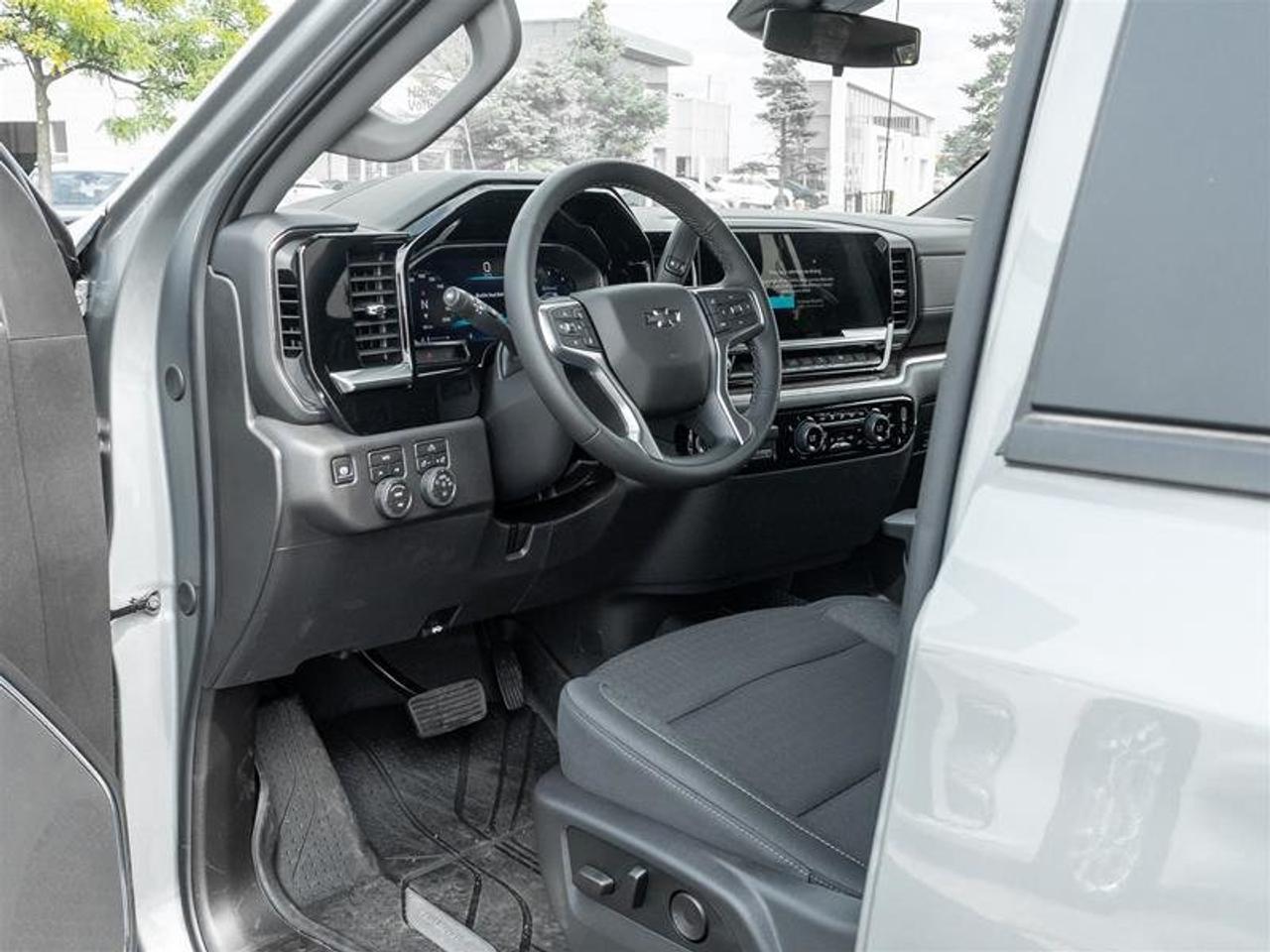 2026 Chevrolet Silverado 1500 RST Photo