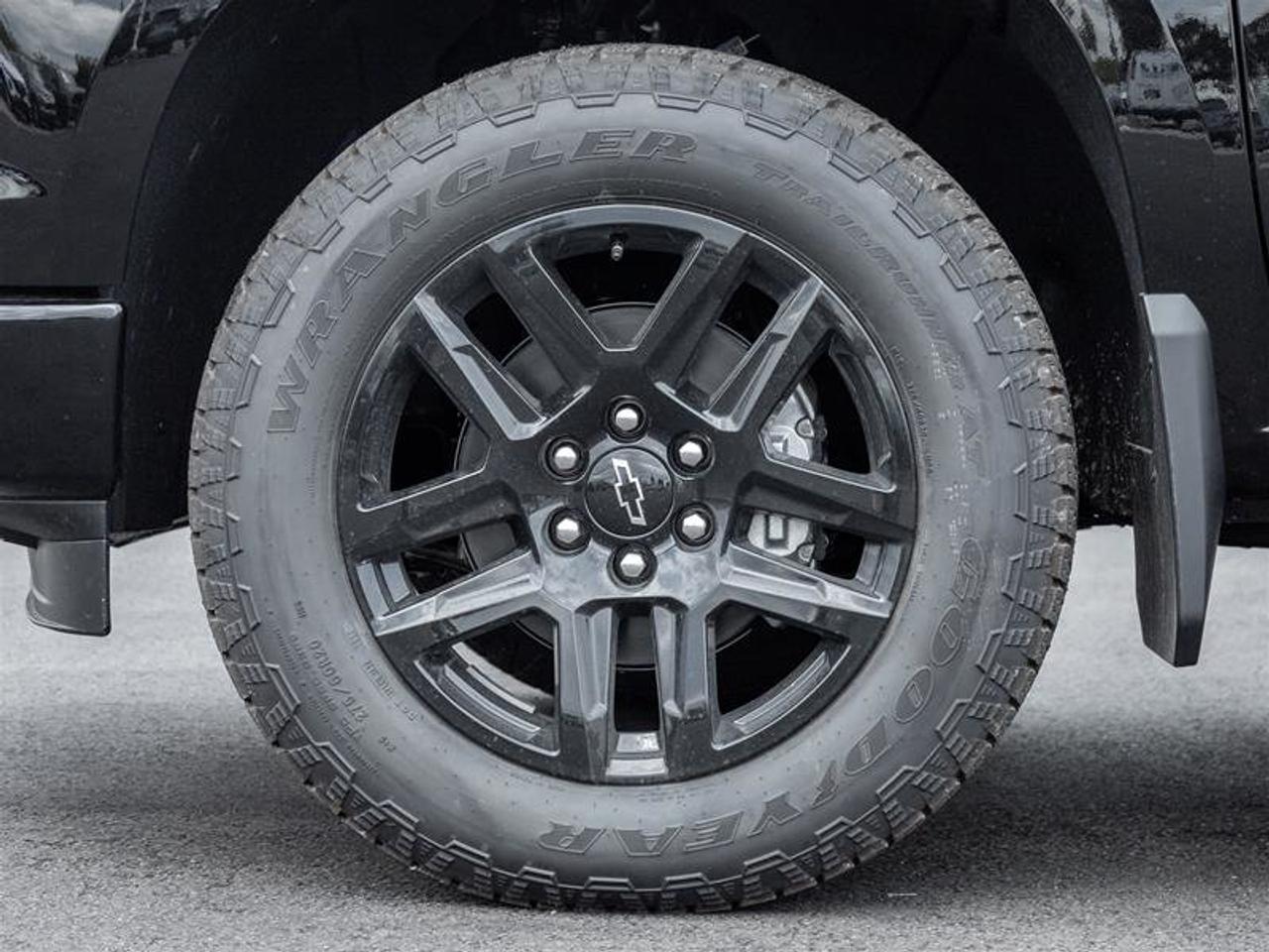 2026 Chevrolet Silverado 1500 RST Photo