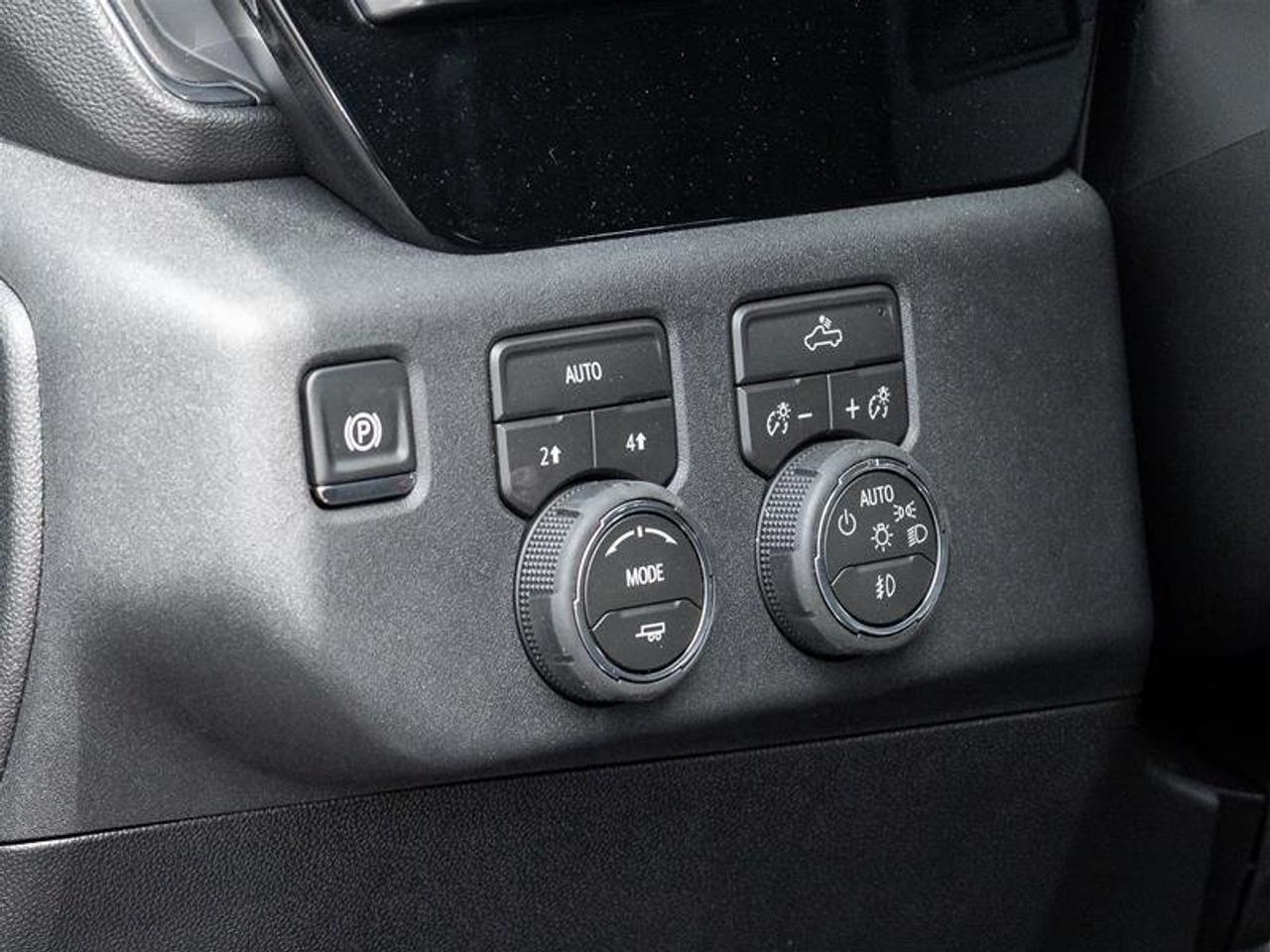 2026 Chevrolet Silverado 1500 RST Photo