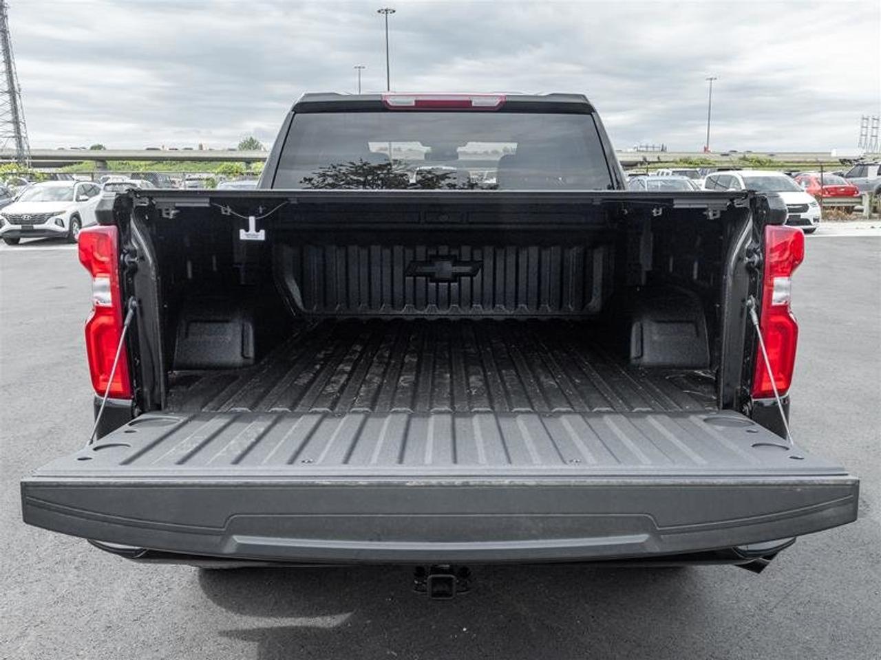 2026 Chevrolet Silverado 1500 RST Photo