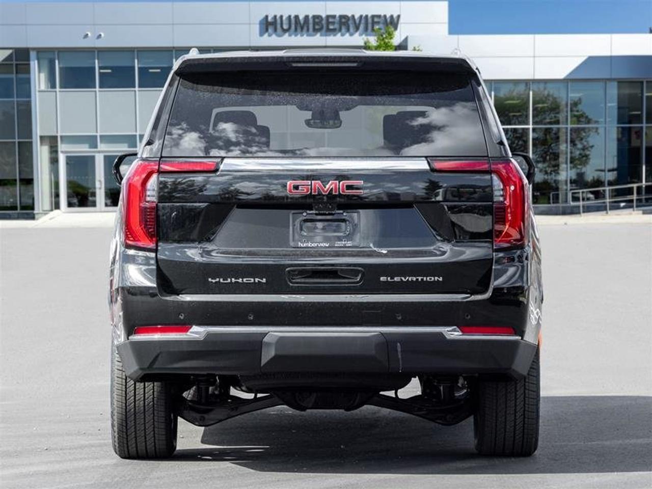 2026 GMC Yukon XL Elevation Photo