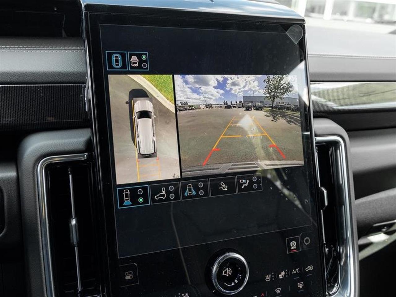 2026 GMC Yukon XL Elevation Photo