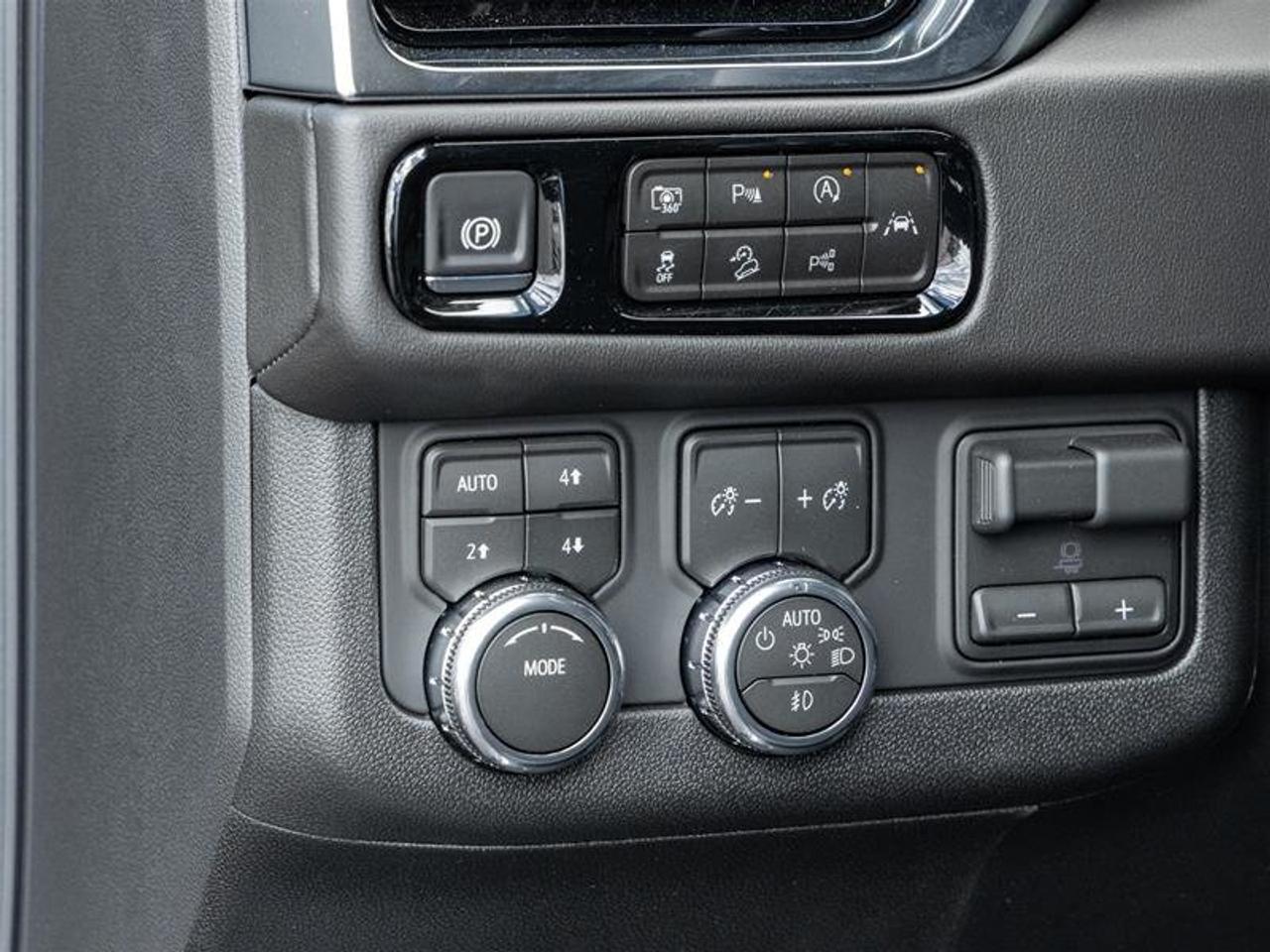 2026 GMC Yukon XL Elevation Photo