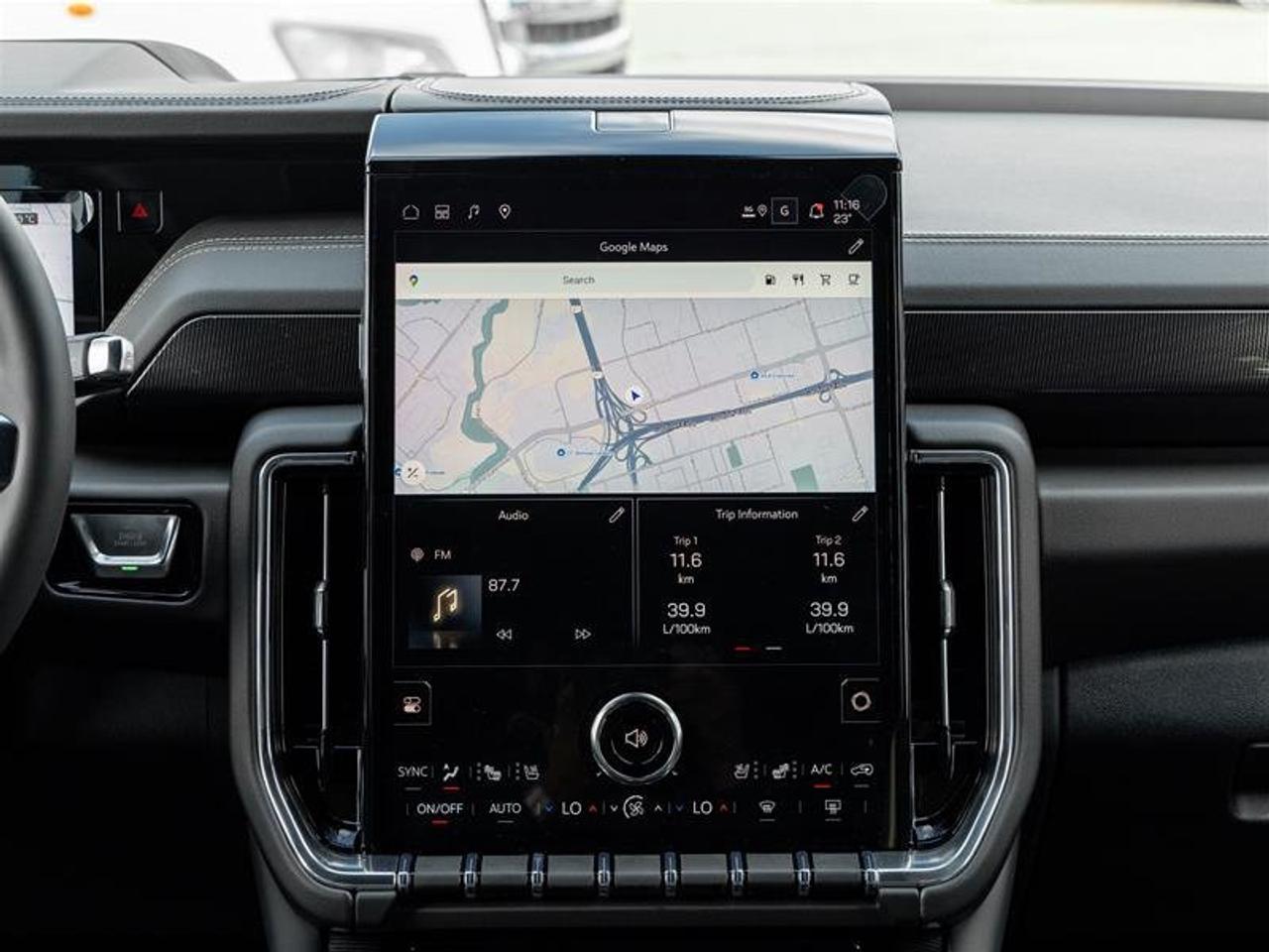2026 GMC Yukon XL Elevation Photo