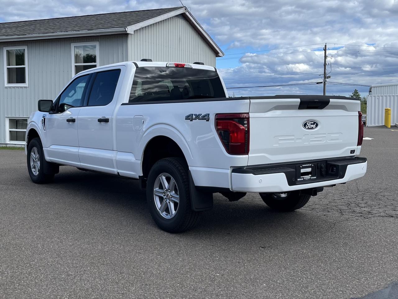 2026 Ford F-150 XLT 4WD SuperCrew 6.5' Box Photo4