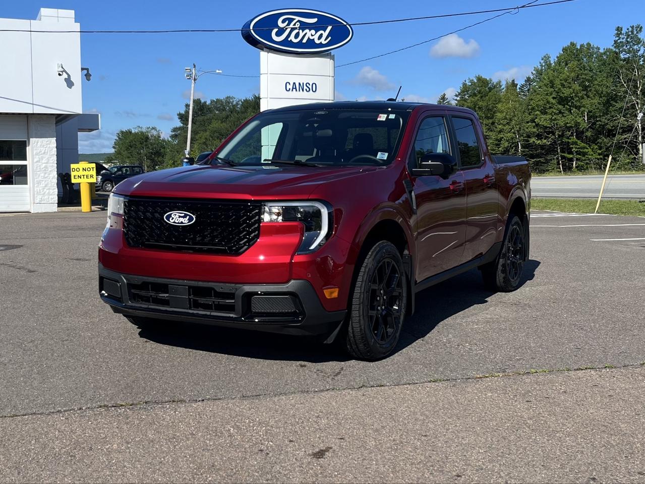 2026 Ford Maverick Lariat AWD SuperCrew Photo2