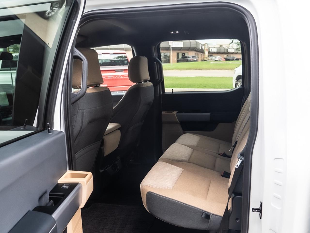 2023 Ford F-150 XLT Photo16