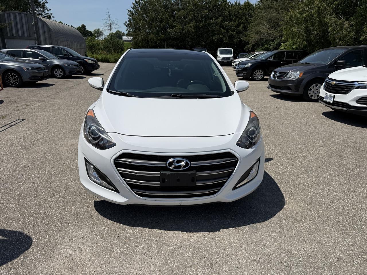 Used 2016 Hyundai Elantra GT Limited panoramic roof navigation backup low km for sale in Waterloo, ON
