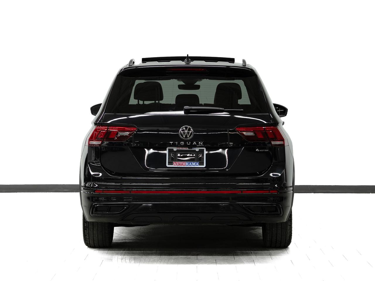 2023 Volkswagen Tiguan COMFORTLINE R-LINE AWD | BLK Edition | Pano roof