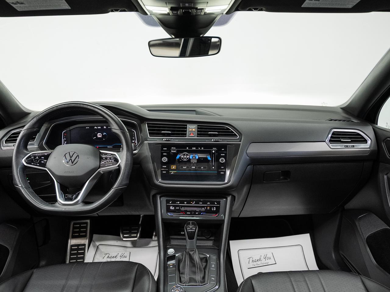 2023 Volkswagen Tiguan COMFORTLINE R-LINE AWD | BLK Edition | Pano roof