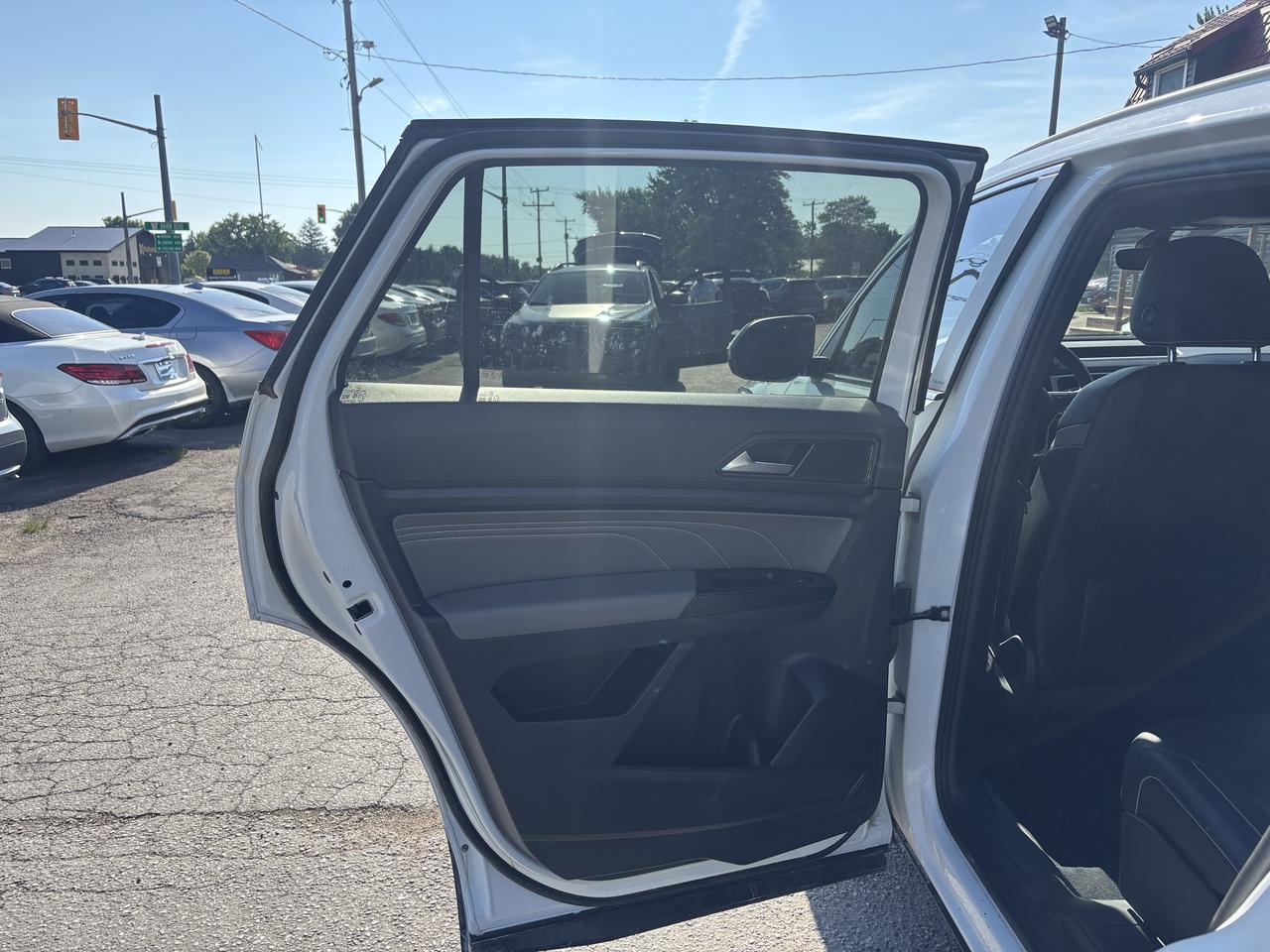 2021 Volkswagen Atlas Highline 3.6 FSI 4MOTION Photo