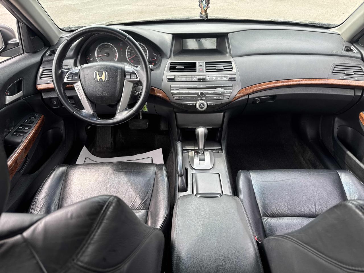 2011 Honda Accord AS IS Photo17