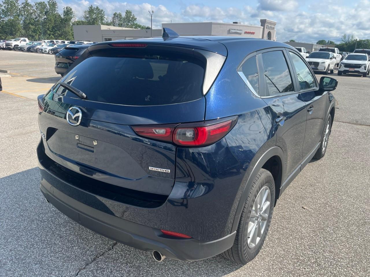 2025 Mazda CX-5 GS Apple CarPlay/Android Auto | Power Liftgate | Enterprise Vehicle Photo