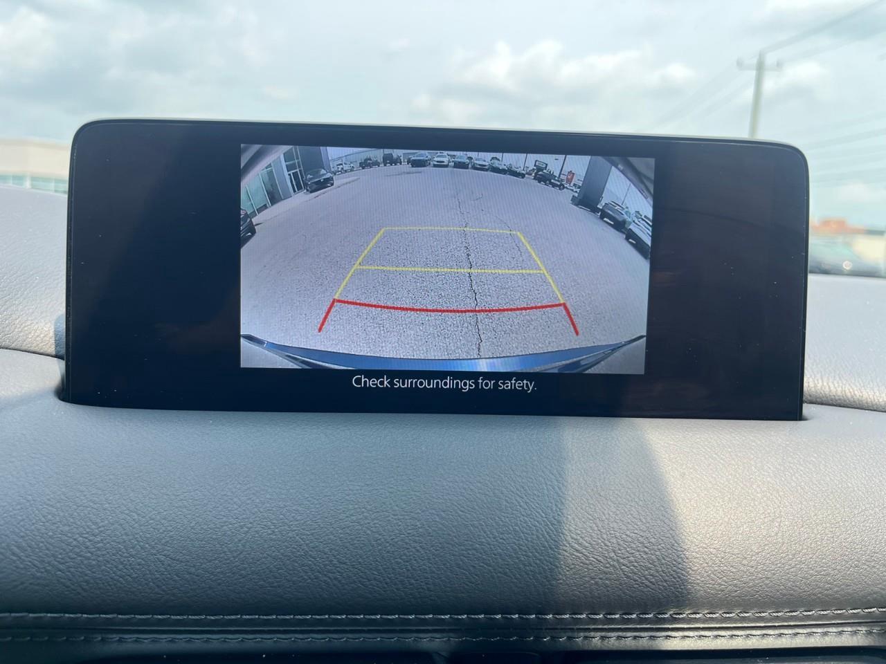 2025 Mazda CX-5 GS Apple CarPlay | Blind Spot Monitoring | Heated Steering Wheel Photo