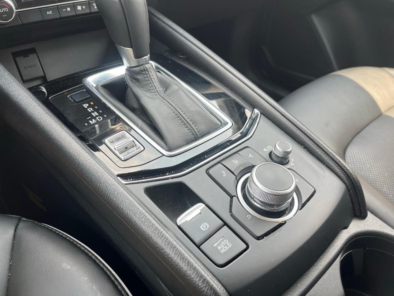 2025 Mazda CX-5 GS Apple CarPlay | Blind Spot Monitoring | Heated Steering Wheel Photo