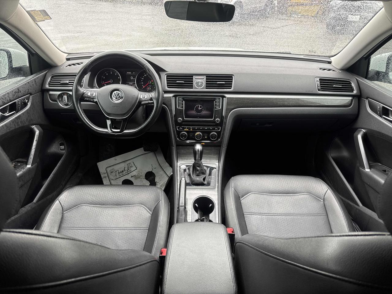 2017 Volkswagen Passat COMFORTLINE MODEL, SUNROOF, NAVIGATION, REARVIEW C Photo8