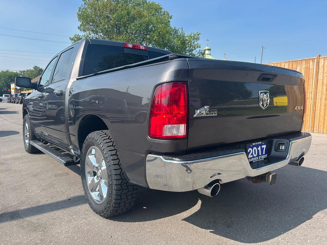 2017 RAM 1500 Big Horn Photo2
