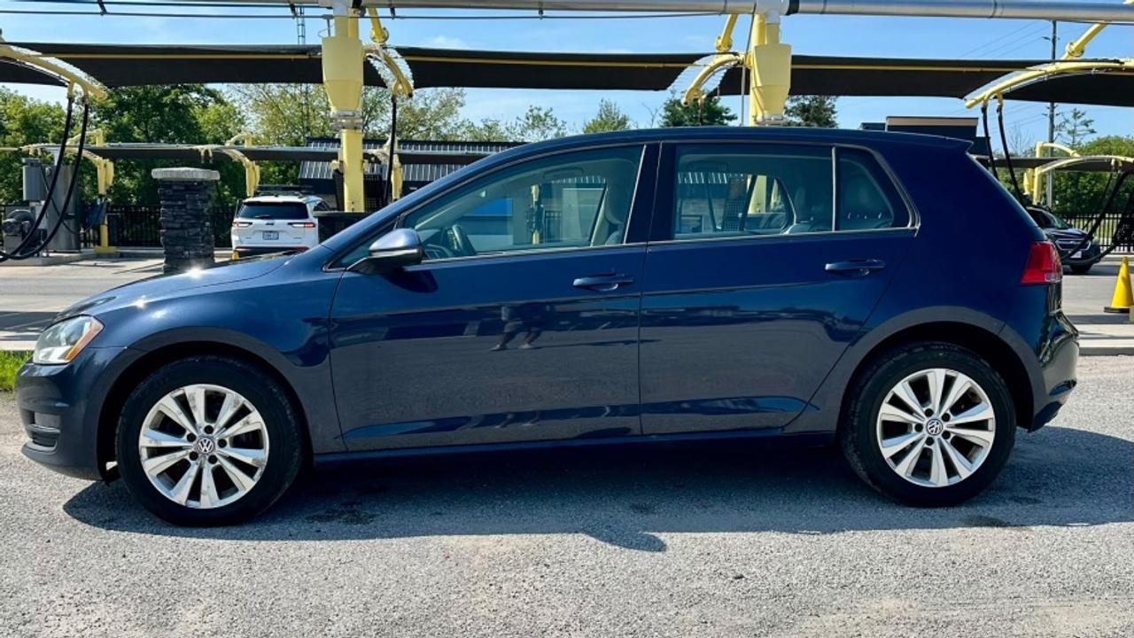 2017 Volkswagen Golf * S * MANUAL * MUST SEE * S Photo