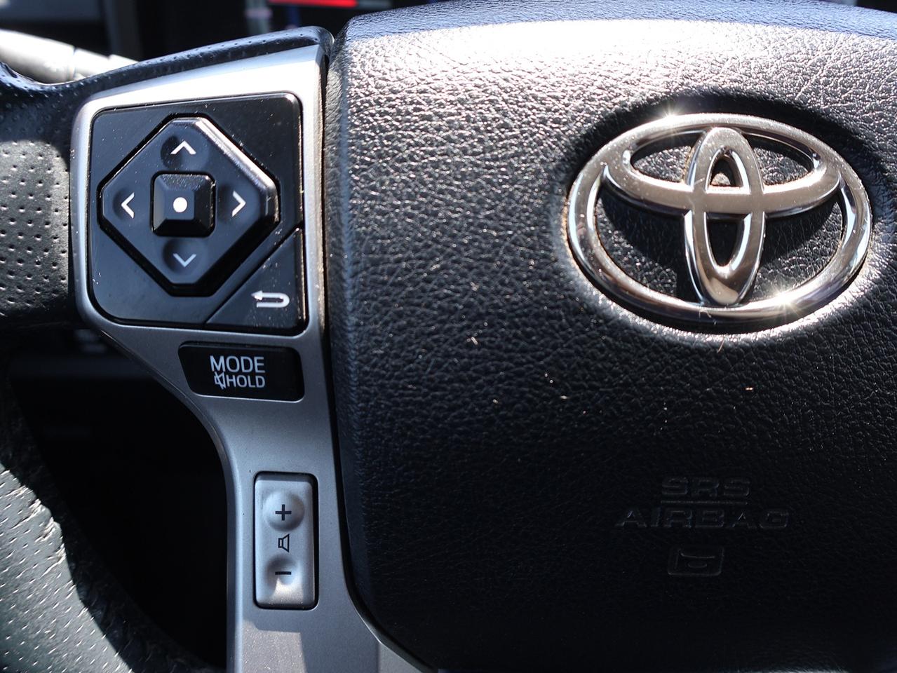 2018 Toyota 4Runner LIMITED 4WD CERTIFIED *ACCIDENT FREE*7 SEATS* CAMERA NAV BLUETOOTH LEATHER HEATED SEATS SUNROOF CRUISE ALLOYS Photo