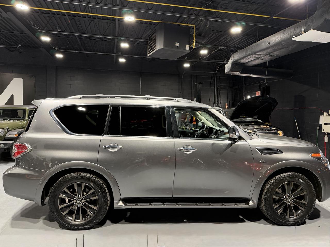 2020 Nissan Armada Platinum 4x4 - Photo #4