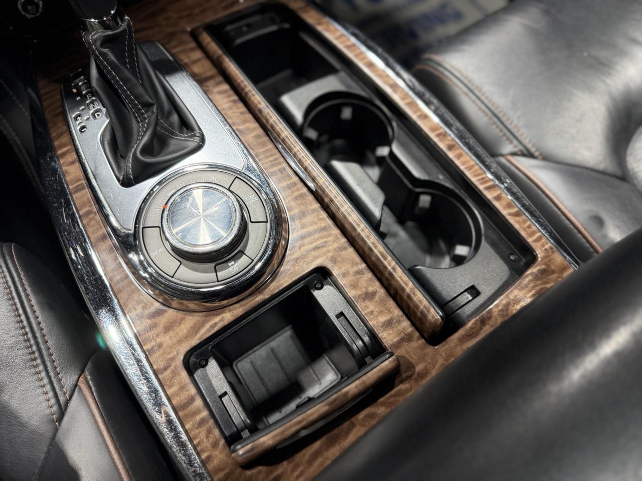 2020 Nissan Armada Platinum 4x4 Photo