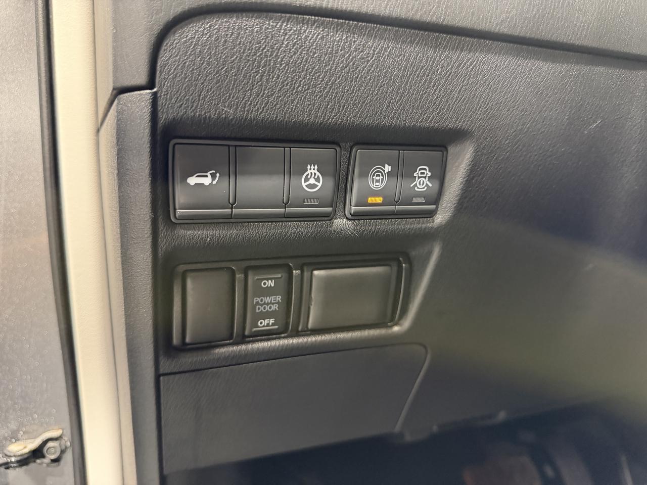 2020 Nissan Armada Platinum 4x4 - Photo #21