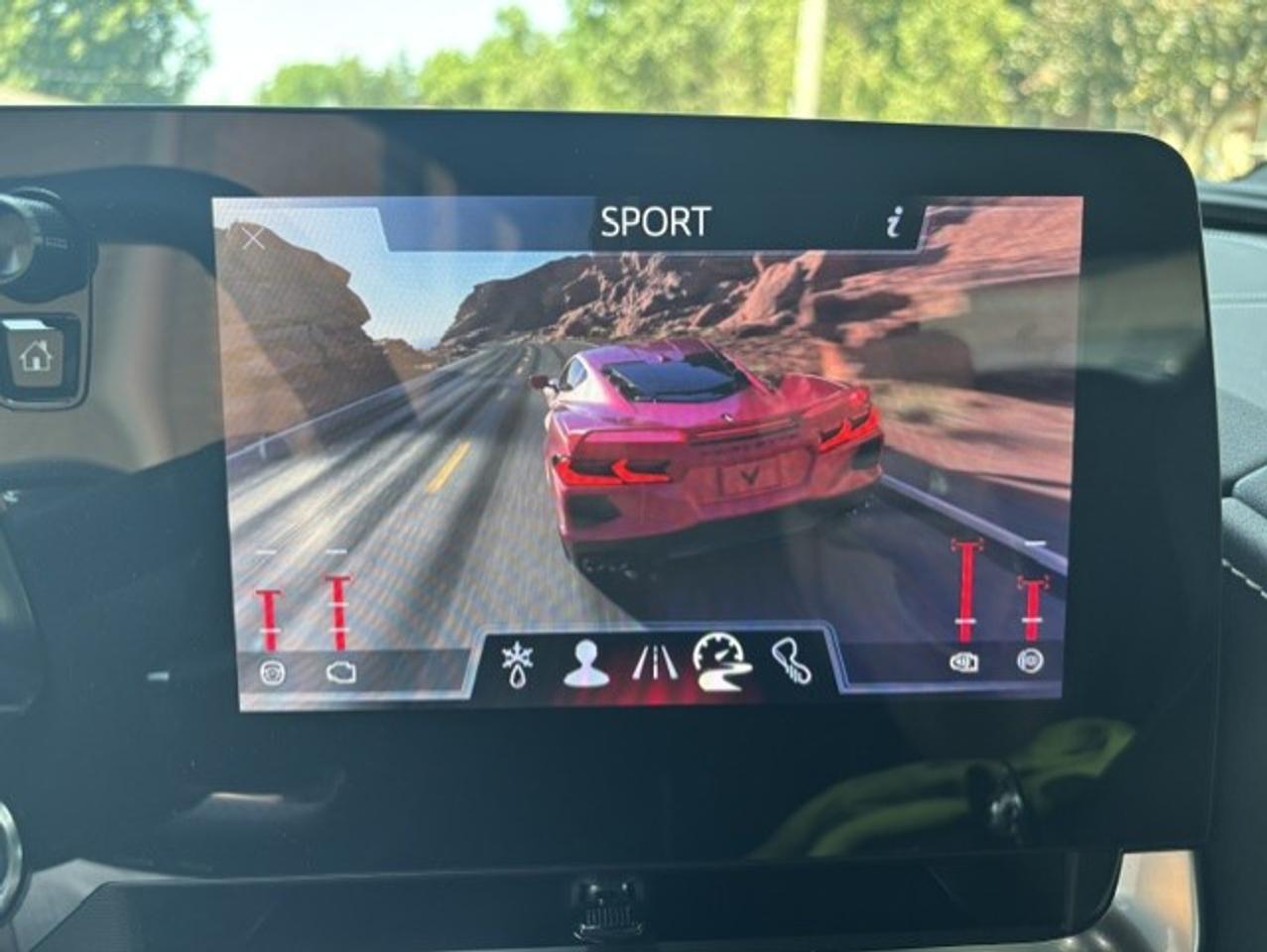 2025 Chevrolet Corvette 1LT - Photo #8