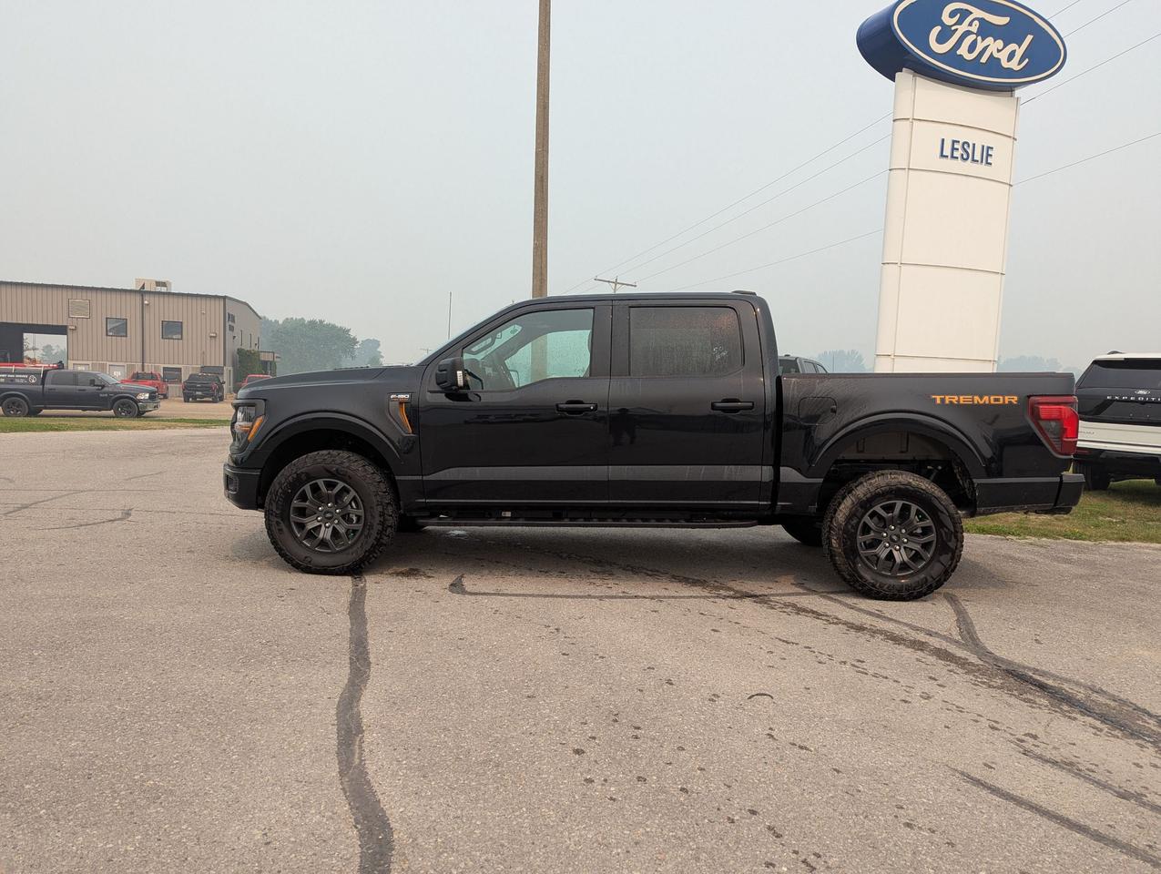 2026 Ford F-150 Tremor SuperCrew 401A 4x4 Photo2
