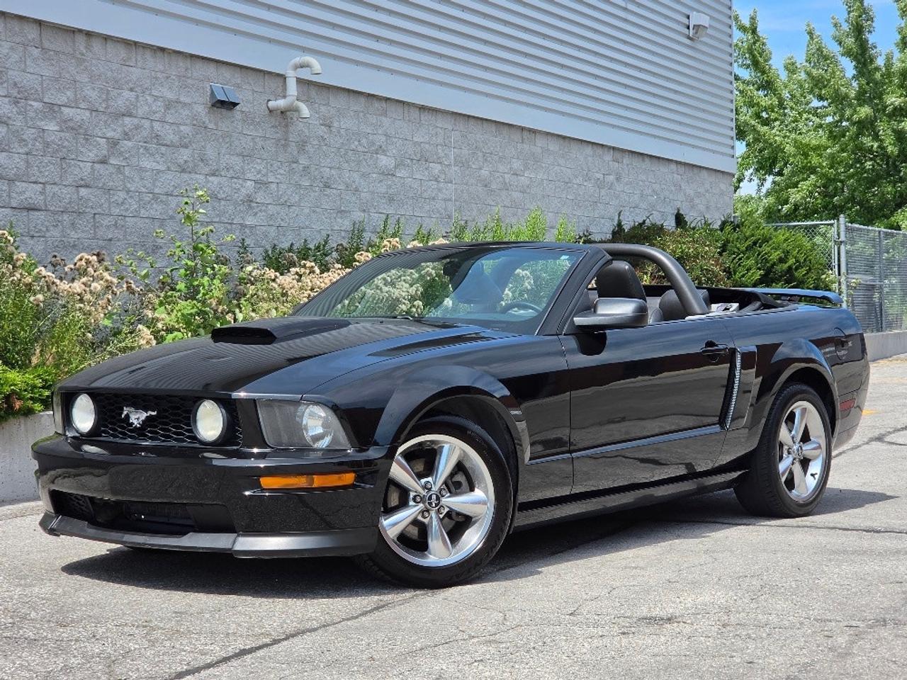 2007 Ford Mustang GT CONVERTIBLE-V8-5 SPEED MANUAL-CERTIFIED Photo0