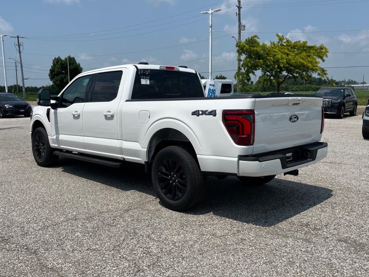 2026 Ford F-150 Lariat Photo4