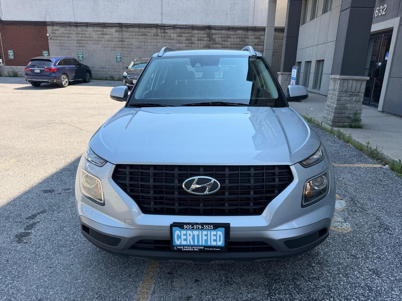 Used 2022 Hyundai Venue PREFERRED for sale in Hamilton, ON